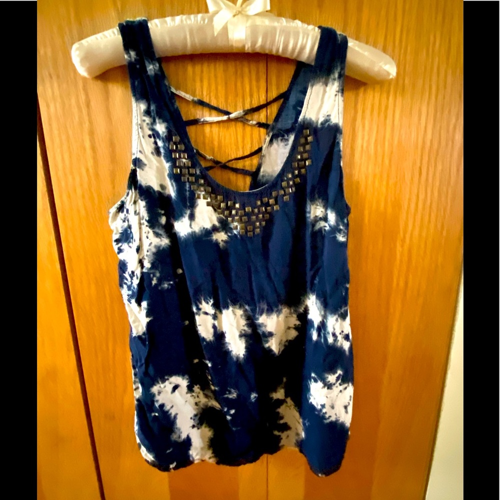 Maurices tank
